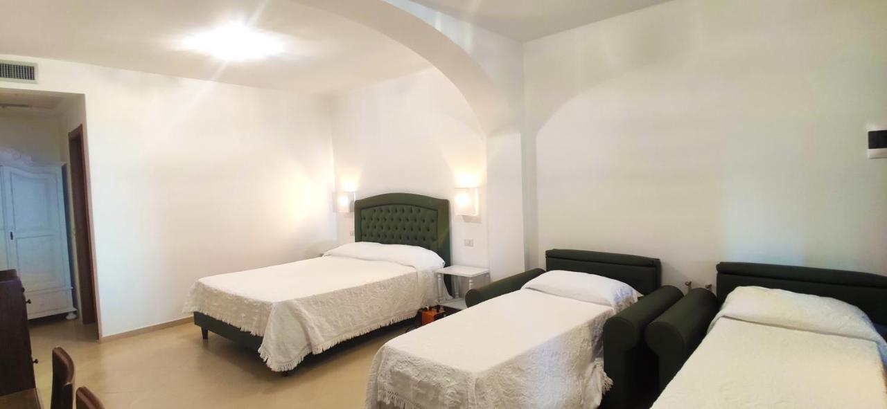 Hotel Relais Pian Delle Starze 마리나디카메로타 외부 사진