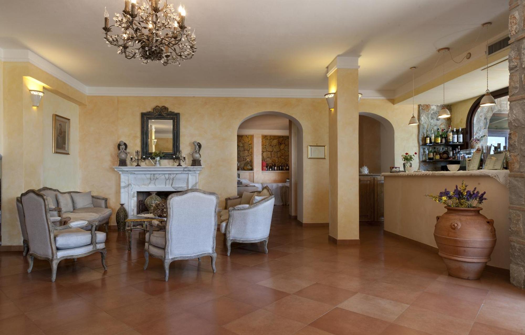 Hotel Relais Pian Delle Starze 마리나디카메로타 외부 사진