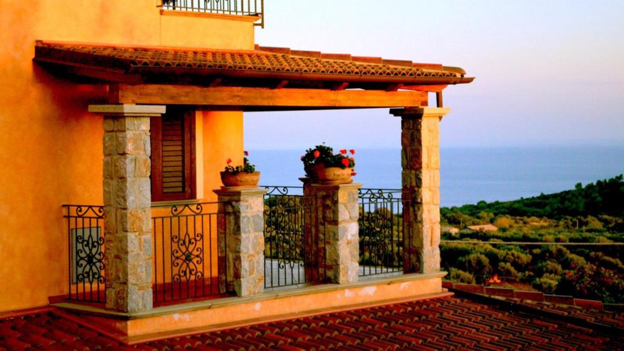 Hotel Relais Pian Delle Starze 마리나디카메로타 외부 사진